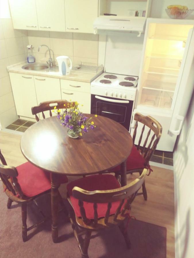 بيهاتش Apartment Terra & Boat Trip المظهر الخارجي الصورة