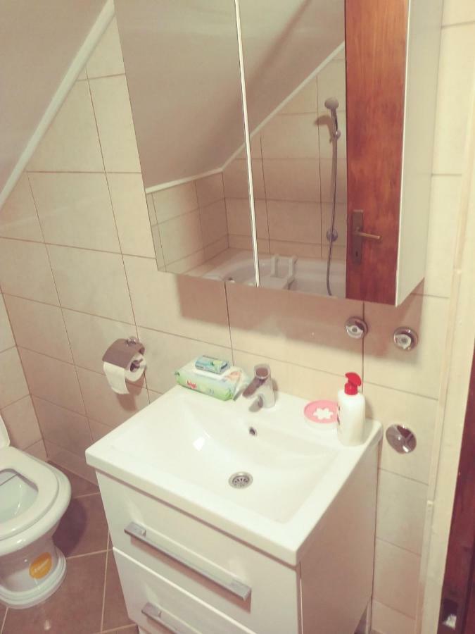 بيهاتش Apartment Terra & Boat Trip المظهر الخارجي الصورة